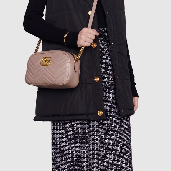 GUCCI GG MARMONT SMALL MATELASSÉ SHOULDER BAG IN DUSTY PINK - Picture 6 of 8